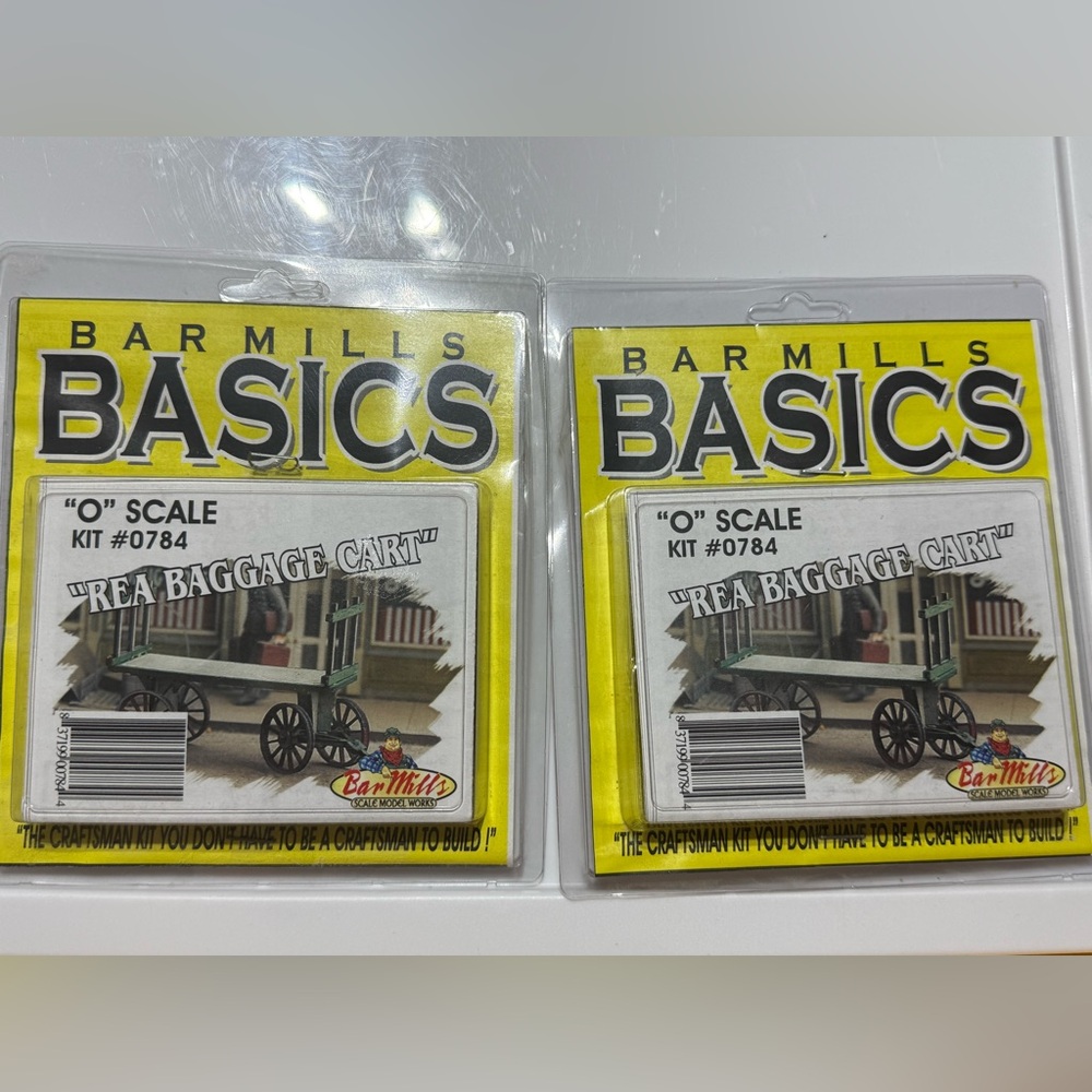 2 Bar Mills Basics “O” scale kit #0784 “Rea Baggage Cart” scale model works